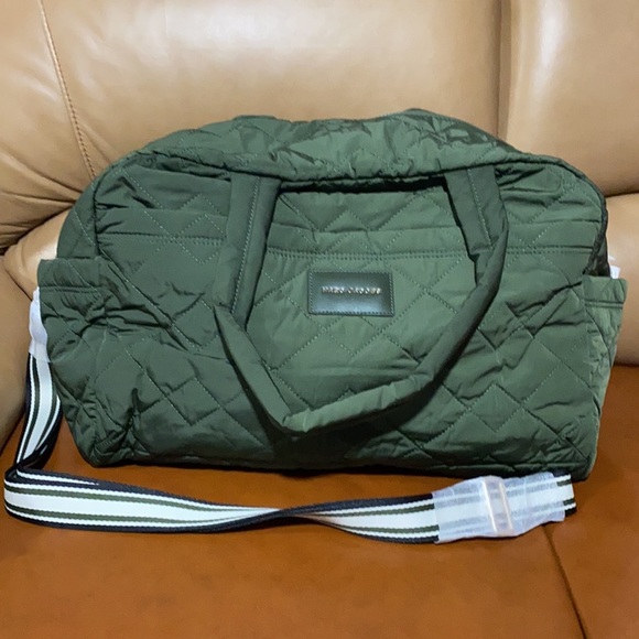 Marc Jacobs Handbags - 🔥🔥🔥NWT Marc Jacobs Diamond-Quilted Large Weekender